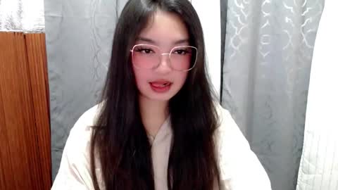 Snapshot of sugarcaramel chatting on September 17, 6:39 pm Sugar online show from September 17, 6:39 pm