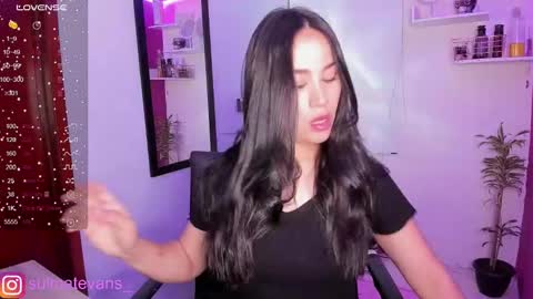 Snapshot of sulmatevans_ chatting on March 3, 10:31 am Diana online show from March 3, 10:31 am