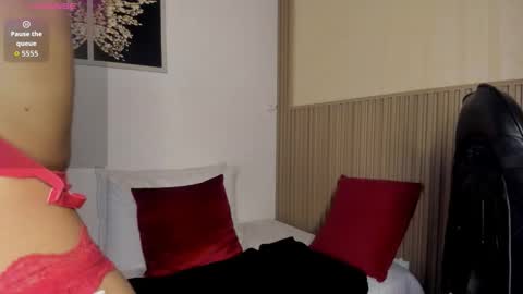 Summer online show from March 5, 11:50 am