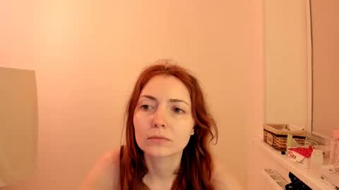 Summer Preston online show from February 8, 7:49 pm