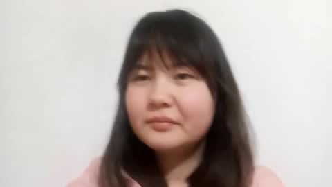 Mia online show from March 24, 11:04 am