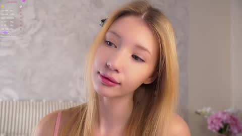 Lily online show from April 25, 2:36 pm