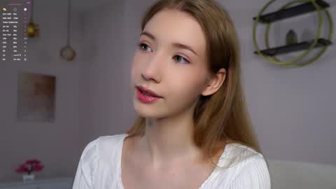 Lily online show from September 19, 2:38 pm