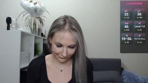 Naomi online show from February 16, 8:00 pm