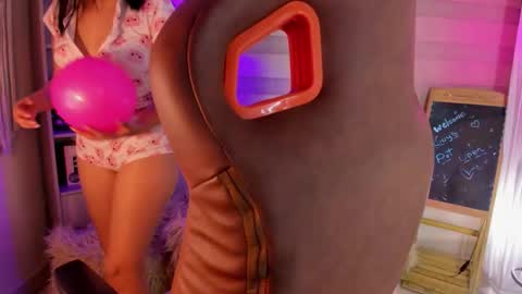 SUNNY online show from February 28, 4:12 am