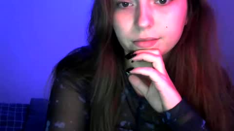 Lisa online show from September 26, 1:09 pm