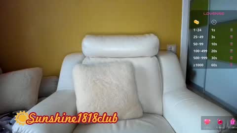 Snapshot of sunshine1818club chatting on January 14, 8:09 am Angela Sunshine1818club online show from January 14, 8:09 am