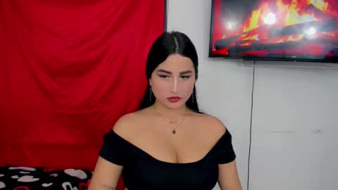 Snapshot of sunshine_uwu22 chatting on March 5, 7:06 pm Andrea Rodriguez online show from March 5, 7:06 pm