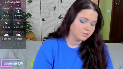 sunyy_bunyy online show from December 19, 7:22 am