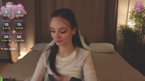 Annie online show from March 27, 2:24 am