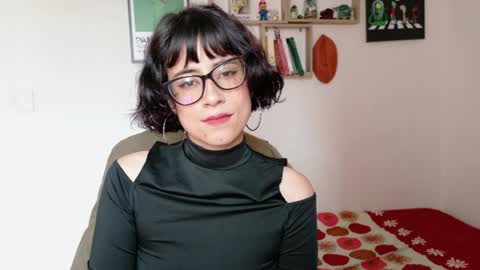 susana_w online show from April 16, 5:12 pm