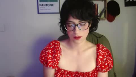 susana_w online show from November 27, 10:45 pm