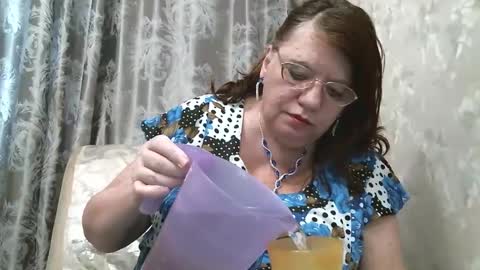 SusanaAhSun online show from March 7, 11:51 am