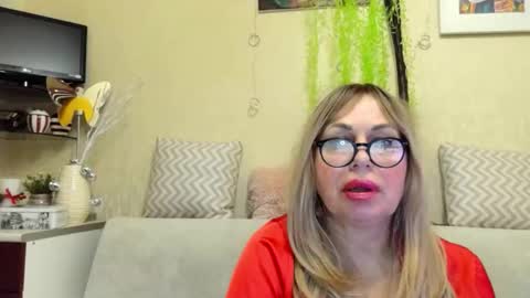 SusiexNoreen online show from February 24, 4:22 am