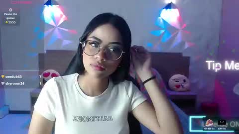 Susan online show from February 11, 1:51 pm