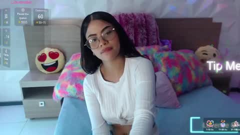 Susan online show from February 24, 2:36 pm