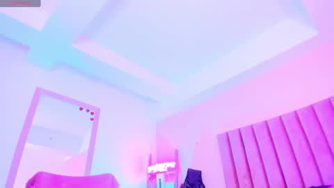 Sussan Nicole  online show from January 20, 4:12 pm