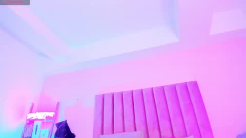 Sussan Nicole  online show from January 31, 12:29 pm