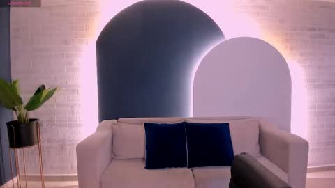 Sussy Bell online show from January 6, 3:10 am