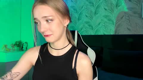 Jessica online show from November 7, 5:40 pm