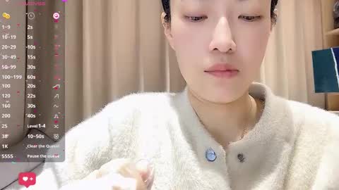 Snapshot of sweet0830 chatting on March 6, 6:52 am sweet0830 online show from March 6, 6:52 am