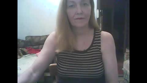 sweet4blonde67 online show from September 11, 11:43 am