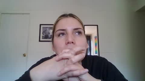Snapshot of sweet__alana chatting on September 23, 6:39 pm Sweet alana online show from September 23, 6:39 pm