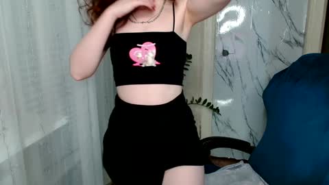 sweet__mooon online show from December 12, 3:54 am