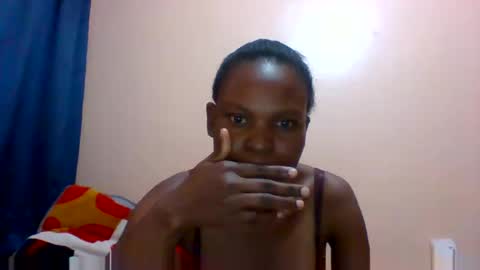 sweet_adora online show from February 25, 5:08 am