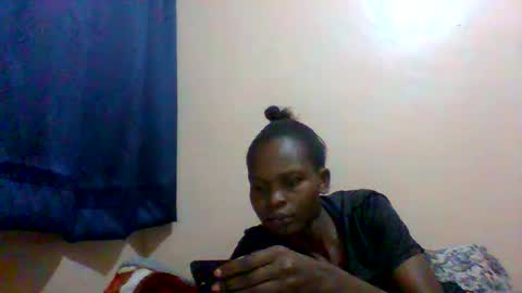sweet_adora online show from February 6, 7:13 am