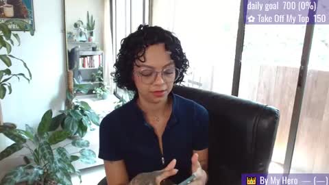 Tutti  online show from March 31, 6:52 pm