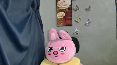 Snapshot of sweet_daisy04 chatting on October 5, 8:25 pm Daisy online show from October 5, 8:25 pm