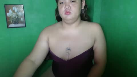 sweet_frex123 online show from October 7, 6:40 am