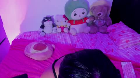 Lemarie online show from May 27, 3:31 pm