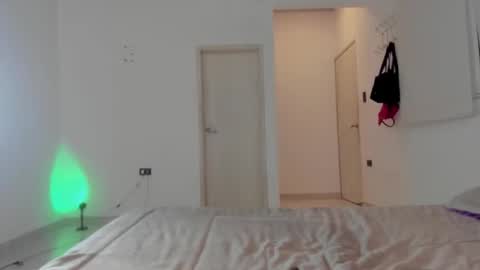 Hi Im Lia Your dreams came true  online show from September 15, 11:01 pm