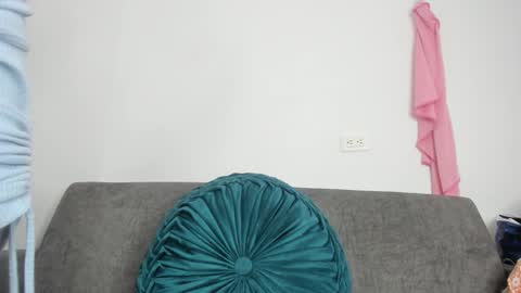 sweet_litle online show from February 26, 5:28 am