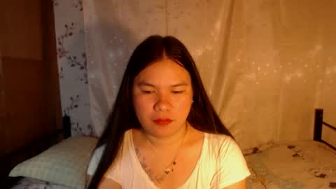 Dimple online show from December 14, 4:02 pm