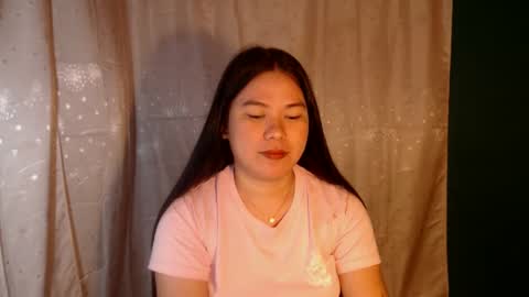 Dimple online show from September 17, 2:04 pm