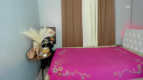 sweet_marie21 online show from March 1, 1:55 pm