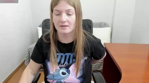 Mila online show from December 2, 9:28 pm