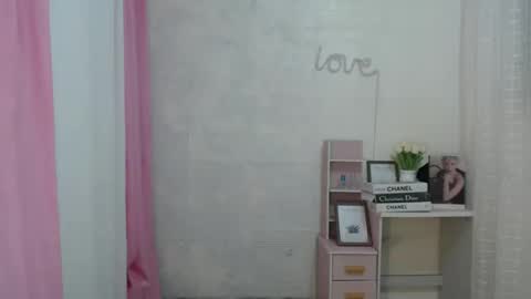 Snapshot of sweet_melonxxx chatting on December 27, 5:16 pm Melon online show from December 27, 5:16 pm