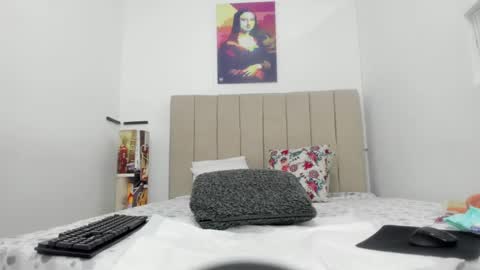 sweet_milky_ online show from March 8, 12:31 am