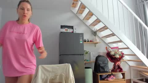 Sofi online show from March 12, 3:53 am