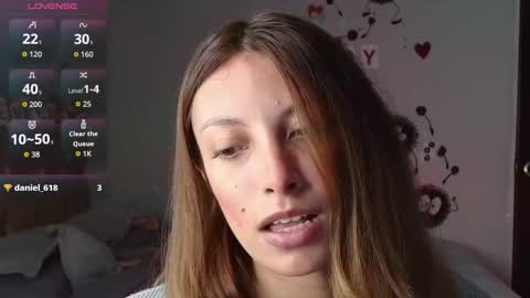 sweet_moon_v_ online show from February 17, 10:42 pm