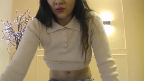 Snapshot of sweet_of_venus chatting on January 31, 5:53 pm My name is Catalina. Please say hello I like to chat with you. If you have requests please use tip online show from January 31, 5:53 pm
