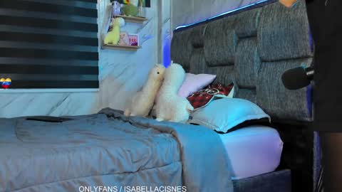 Isabella online show from January 10, 9:42 pm