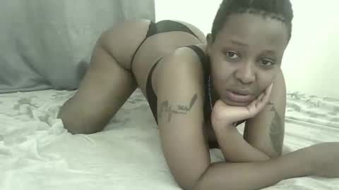 Snapshot of sweetass689 chatting on September 18, 5:39 am sweetass689 online show from September 18, 5:39 am