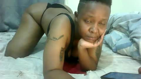 Snapshot of sweetass689 chatting on October 15, 12:13 am sweetass689 online show from October 15, 12:13 am