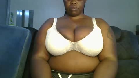 Snapshot of sweetbaby46 chatting on January 7, 2:19 pm sweetbaby46 online show from January 7, 2:19 pm