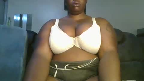 Snapshot of sweetbaby46 chatting on January 8, 3:29 am sweetbaby46 online show from January 8, 3:29 am